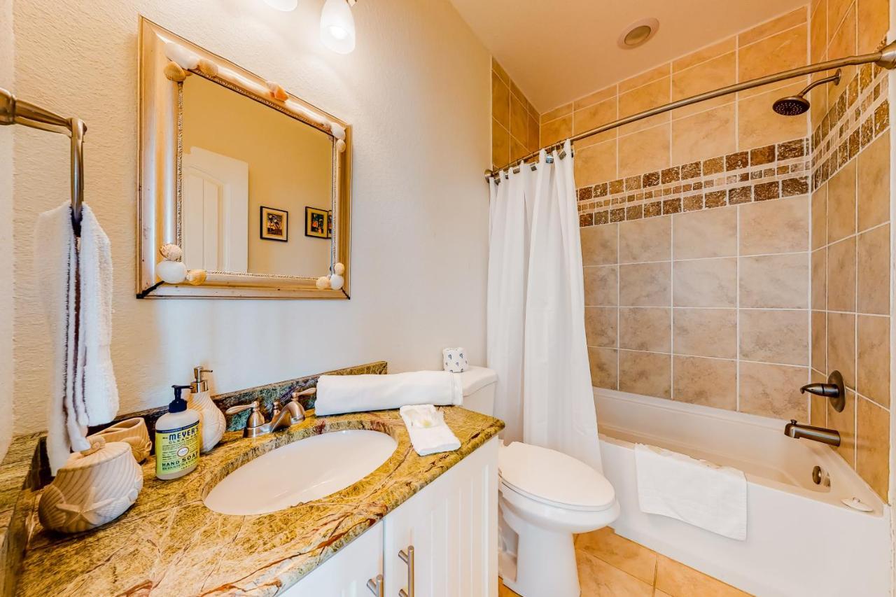 4 Palms Villa Bolivar Peninsula Ngoại thất bức ảnh